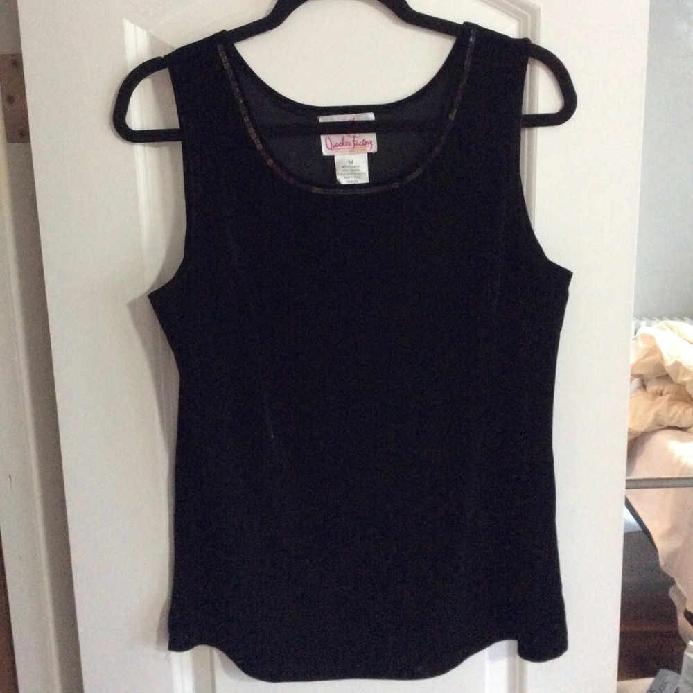 Quaker Factory Black Velvet Blouse Sz M